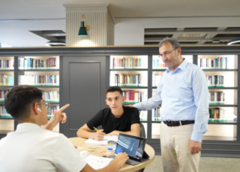 Pendik Belediyesinden Üniversiteyi Kazananlara 10 bin TL Destek