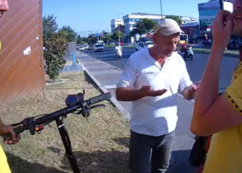 İstanbul’da kaza yapan yaralıya yabancı doktor yetişti