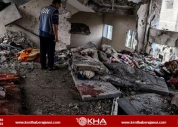 İsrail, BM’ye ait okulları vurdu