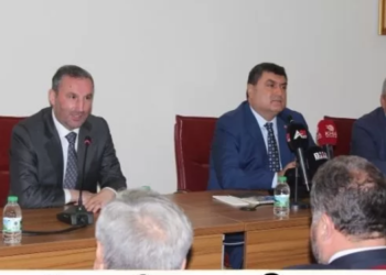 Sultanbeyli’yi gururlandıran başarılı öğrencilere ödül töreni