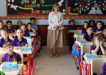 İstanbul’da ilk gün okulların açılış kapanış saati değişti