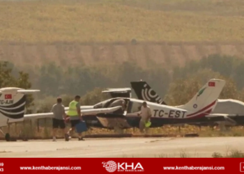 Çatalca’da uçak pistten çıktı