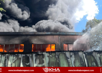 Kayseri’de korkutan fabrika yangını!