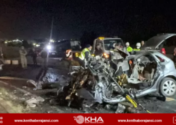 Tekirdağ’da otomobil iş makinesine çarptı: 5 ölü