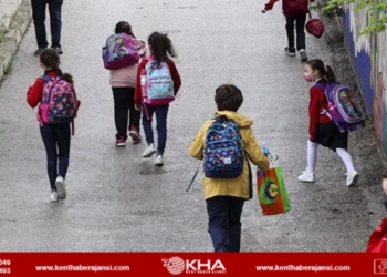 Okul kıyafetleri 4 yıl değişmeyecek!