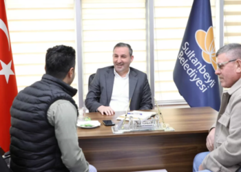 Başkan Tombaş Halk Günü’nde Sultanbeylilerle buluşmaya devam ediyor