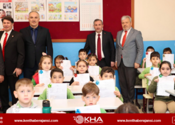 Başkan Ali Tombaş, Karne Heyecanına Ortak Oldu