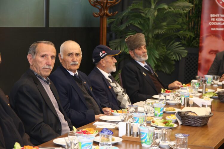ŞEGAFED Sultanbeyli’de Şehit Yakınları ve Gazilerle İftarda Buluştu