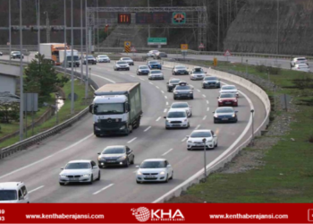 Bolu dağı geçişinde bayram trafiği sürüyor