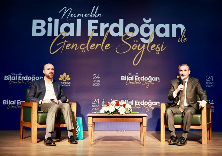 BİLAL ERDOĞAN SULTANBEYLİ’DE GENÇLERLE BULUŞTU