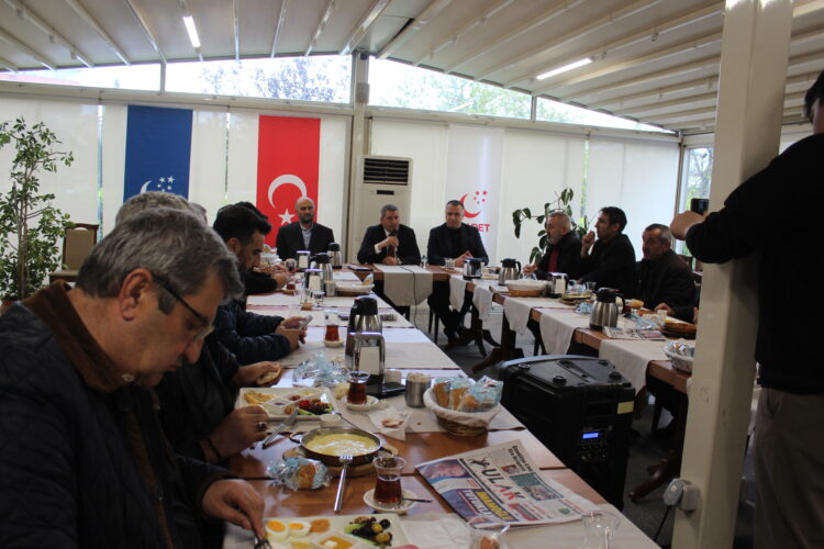Başkan Özhasar, “Gelin Bizi Tanıyın!”