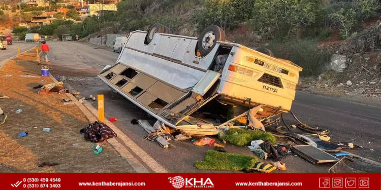 Hatay’da minibüs takla attı: 25 yaralı var!