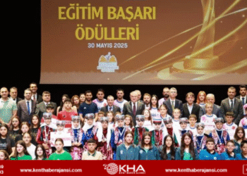 Eğitim Başarı Ödülleri Projesi Ödül Töreni Gerçekleştirildi