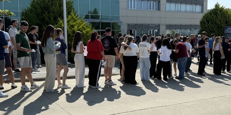 YKS’nin ilk oturumu bugün başladı!