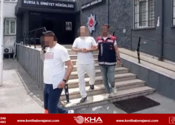 Patronuna-telefonunu-verdi-817-bin-lira-dolandirildi