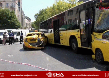 Beyoğlu’nda Zincirleme Kaza:  2 Kişi Yaralandı
