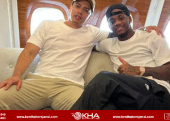 Jhon Duran İstanbul’da