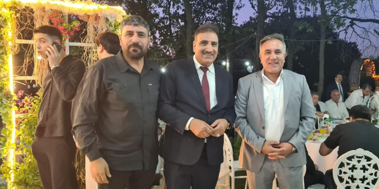 İSTANBUL’DA VANLILARA YAKIŞAN GÖRKEMLİ DÜĞÜN