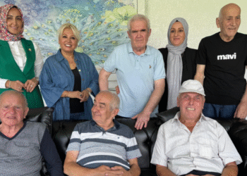 “YAŞLILAR İÇİN SADECE HUZUREVİ DEĞİL, BİR YAŞAM ALANI”