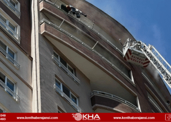 Kayseri’de 14 katlı binada yangın