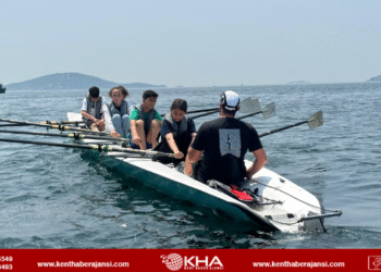 Sultanbeyli’nin İlk Kürek Takım Suya İndi!