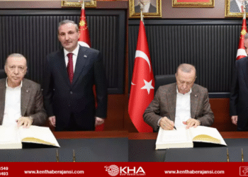 Erdoğan’dan Sultanbeyli Belediye Başkanı Tombaş’a ziyaret