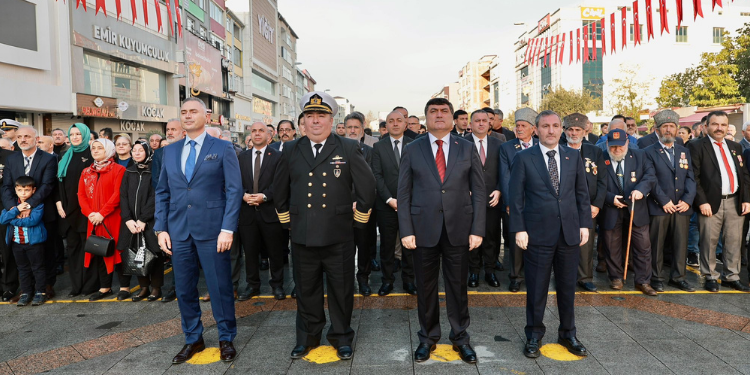 Sultanbeyli’de 10 Kasım Anma Programı Düzenlendi