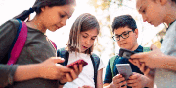 Sosyal medya kullanımına yaş sınır getiriliyor!