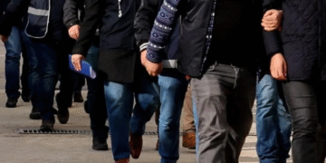 Sultanbeyli’de Operasyon: 20 Gözaltı!