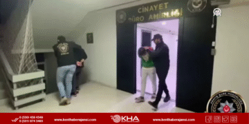 İzmir’de Kan Donduran Cinayet: Annesini Öldüren Oğul Tutuklandı