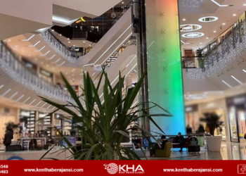 AVM’den Hafta Sonu Kısıtlaması: 18 Yaş Altına Veli Şartı