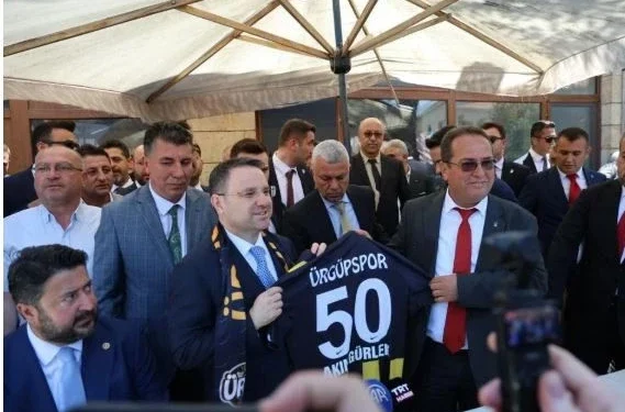 Bakan Gürlek’ten doğal gaz, TOKİ ve turizm müjdesi