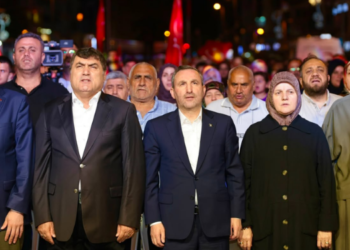 SULTANBEYLİ’DE 15 TEMMUZ ANMA PROGRAMI DÜZENLENDİ