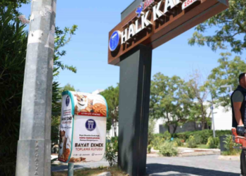 Didim Belediyesi bayat ekmek kutularını kent genelinde yaygınlaştırıyor
