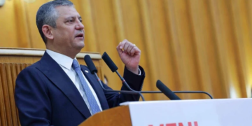 Yeni Parti’den Siyasette Ezber Bozan Model: Genel Başkanı ve Yöneticileri Tüm Üyeler Doğrudan Seçecek!