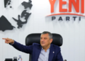 Siyasette İsim Benzerliği Krizi: Yargıtay’ın Tebligatı Sonrası YENİ Parti AYM’ye Gidiyor, Yenilik Partisi Olağanüstü Toplandı!