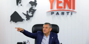 Siyasette İsim Benzerliği Krizi: Yargıtay’ın Tebligatı Sonrası YENİ Parti AYM’ye Gidiyor, Yenilik Partisi Olağanüstü Toplandı!