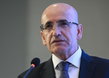 Maaşlara en az enflasyon kadar zam yapılacak