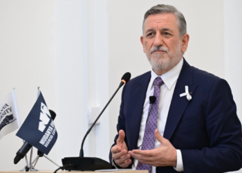 Bursa Ticaret ve Sanayi Odası (BTSO) Yönetim Kurulu Başkanı İbrahim Burkay, makine, metal ve otomotiv sektörlerinin temsilcileriyle bir araya gelerek 2030 Bursa Vizyonu kapsamında yürütülen ve yeni dönemde planlanan projeleri anlattı.