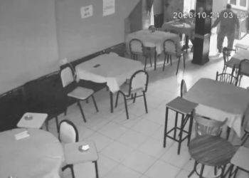 Kıraathanede merdivenlerden düşen kişi hayatını kaybetti