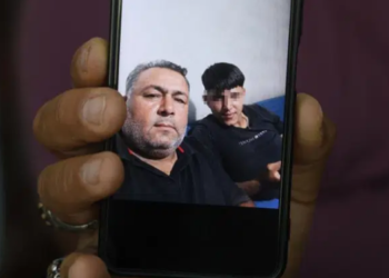 “Haftalık Yatıracağız” Diyerek Kandırdılar: 20 Yaşındaki Genç Dolandırıcıların Tuzağına Düştü!